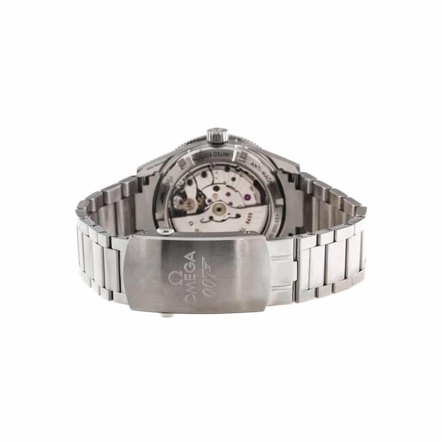 omega-seamaster-300-spectre-stainless-steel-233-32-41-21-01-001-replica3